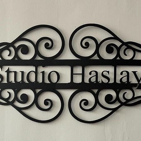 Le Studio Haslay Seraucourt En Plein Coeur De Ville De Bourges - Charme De L Ancien Et Confort Contemporain Luaran gambar